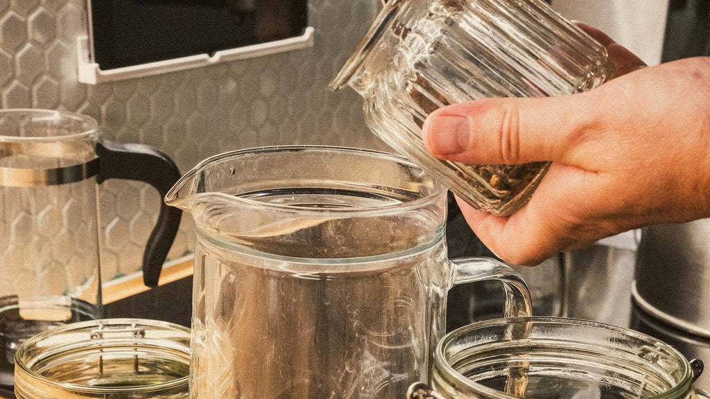 Wie lange wirkt Kratom? Was wir bei Kundinnen und Kunden tatsächlich beobachten